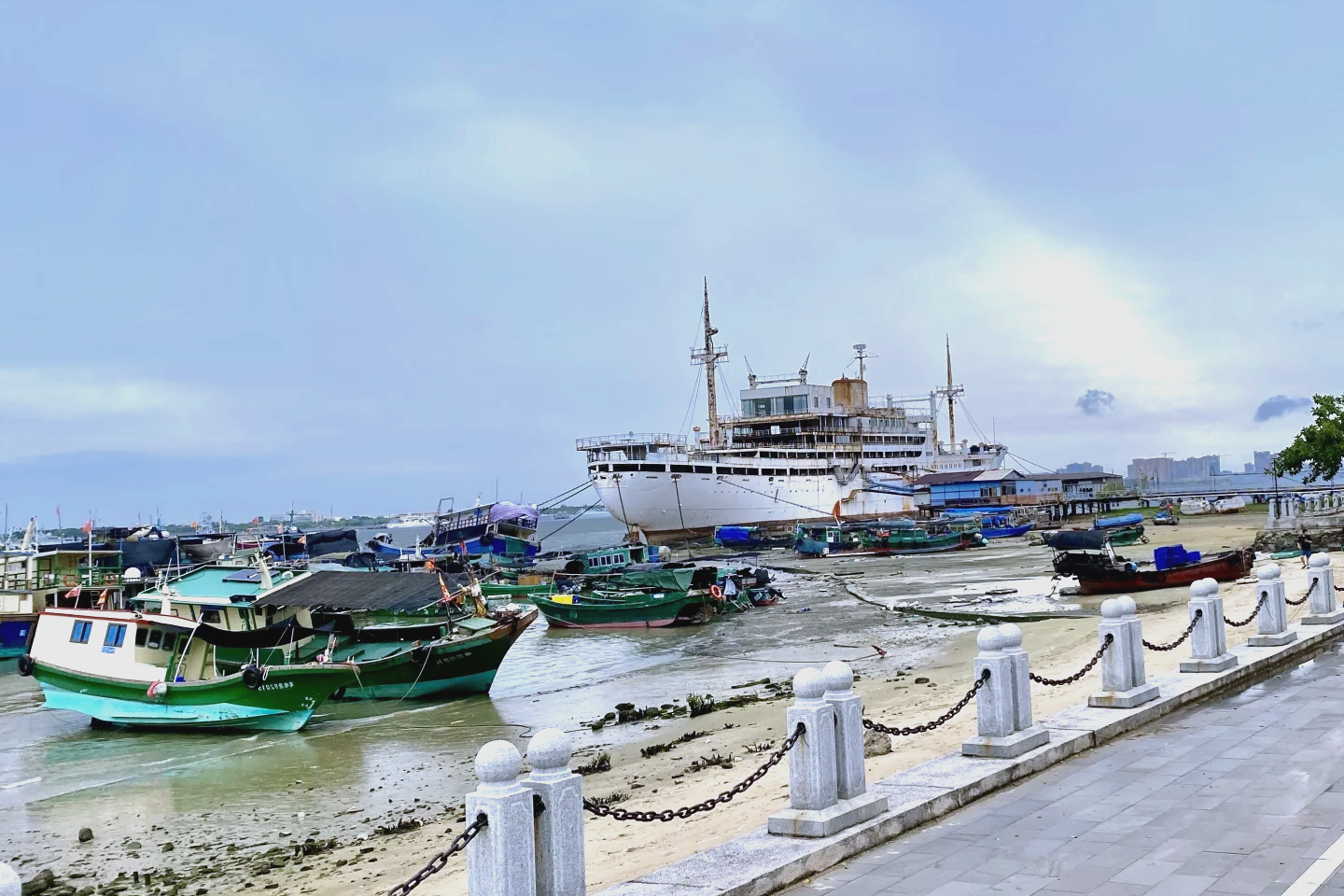 Xiashan Seaview Promenade
